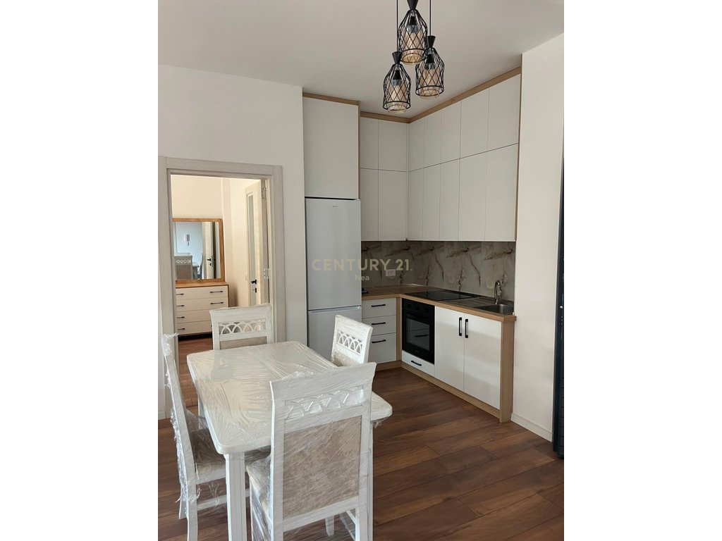 Apartament 2+1+2 plus post parkimi me qira ne Paskuqan! 450 € /Muaj - 2