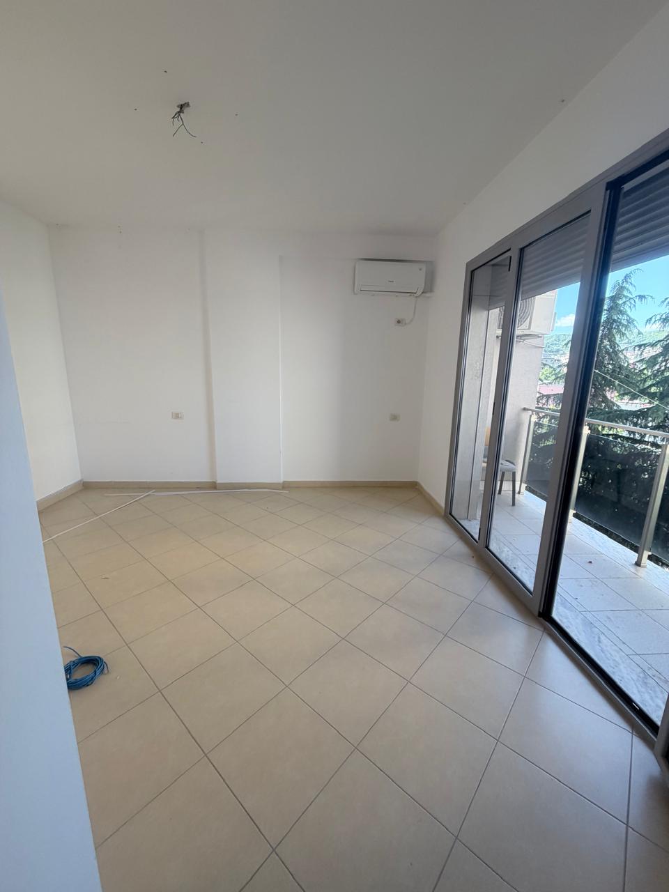 Super apartament 2+1 tek 21 Dhjetori - 3
