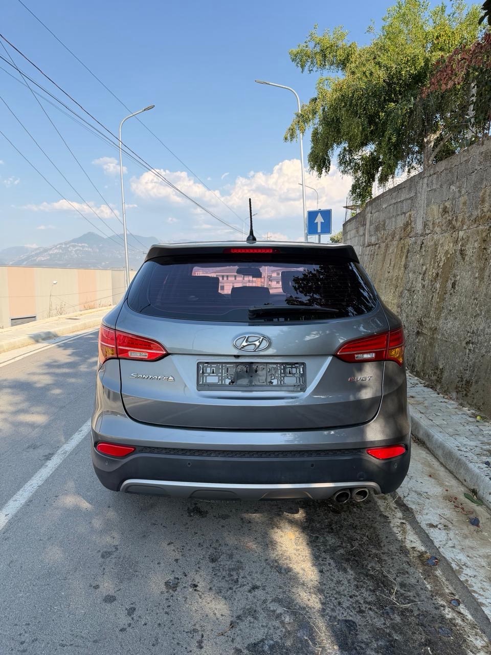 Hyundai Santa Fe - 3
