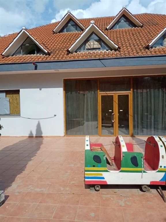 SHITET HOTEL PRANE TEG - 4