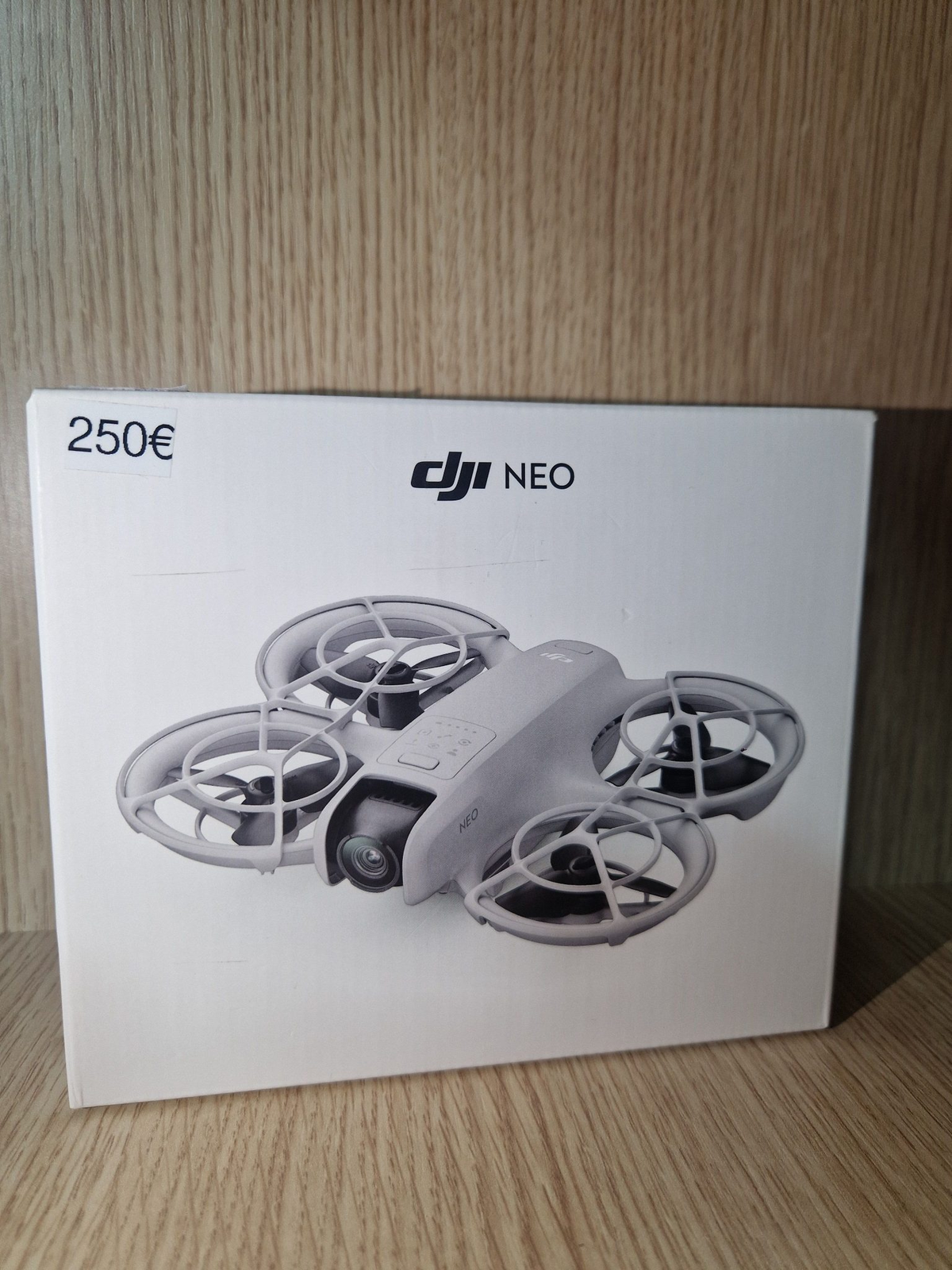 Dron Dji Neo - 1