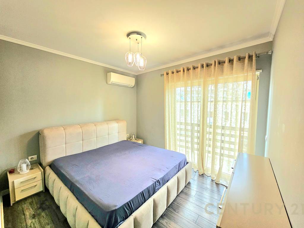APARTAMENT 2+1 PER QIRA NE RRUGEN E BARRIKADAVE - 3