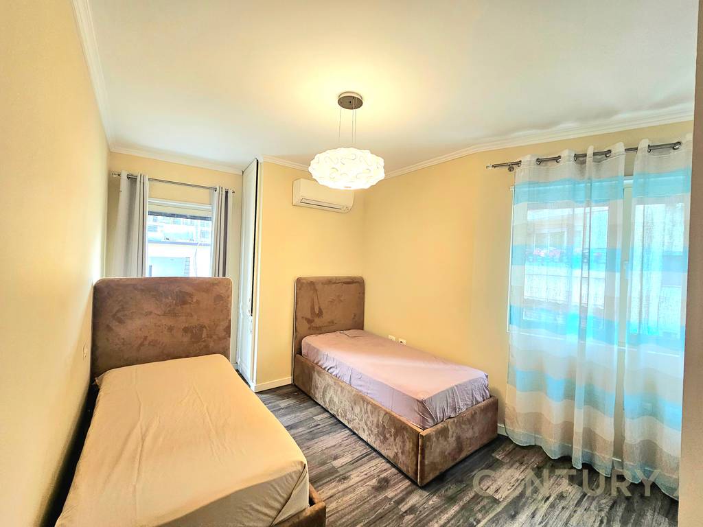 APARTAMENT 2+1 PER QIRA NE RRUGEN E BARRIKADAVE - 5