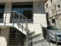 Ambient Komercial Me Qira në Myslym Shyri 400 € /Muaj - 2