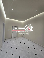 SHITET APARTAMENT PRANË BASHKISË VLORË! - 1