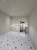 SHITET APARTAMENT PRANË BASHKISË VLORË! - 7