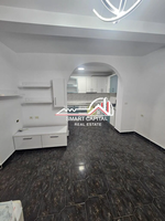 SHITET APARTAMENT 3+1 PAS HOTEL TOZO,KALI I TROJËS VLORË - 2