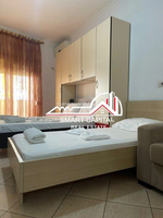 SHITET GARSONIERE NË AFËRSI TË ISH-VILAVE QEVERITARE, VLORË! - 2