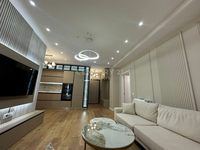 JAPIM ME QIRA APARTAMENT 2+1 TE SHKOLLA KUQE ! 900 € /Muaj - 6