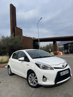 Toyota Yaris 1.5 Hybrid Automat - 2