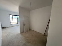 Shitet apartament 2+2+ ballkon, 5 Maj - 5