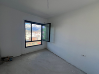 Shitet apartament 2+2+ ballkon, 5 Maj - 8