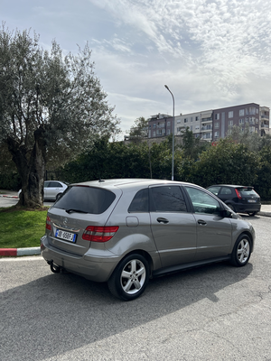 B class full servis 1.8 nafte manual - 2