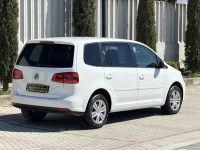 VOLKSWAGEN TOURAN 2.0 DIESEL. AUTOMATIKE 2013 - 3
