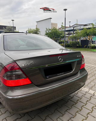 Shitet Mercedes benc E class - 8