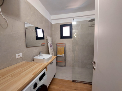 VLORE,  APARTAMENT 2+1 PREMIUM PER QIRA - 9
