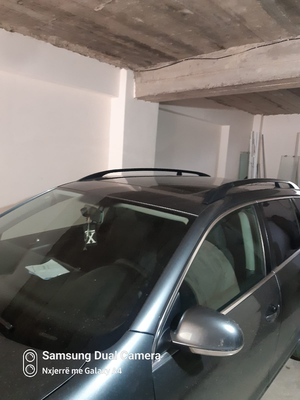 Shitet Golf 5 viti 2008 1.6 Benzinë Gas 3000€ - 2