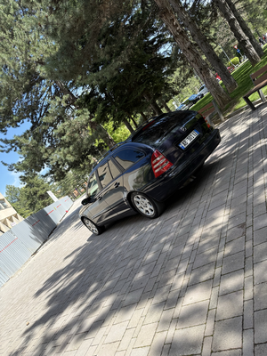 Mercedes Benz c220 - 3