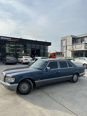 Mercedes Benz - 1