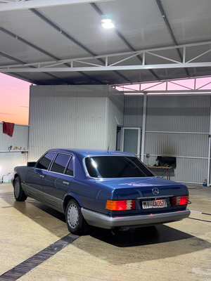 Mercedes Benz - 2