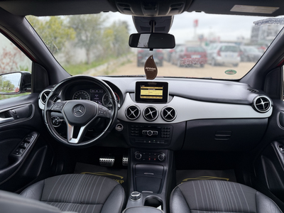 MERCEDES BENZ B-CLASS 200 CDI. AUTOMATIKE. 2013 - 9