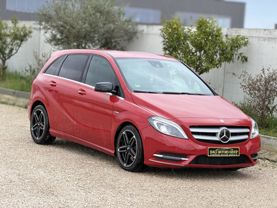MERCEDES BENZ B-CLASS 200 CDI. AUTOMATIKE. 2013 - 2