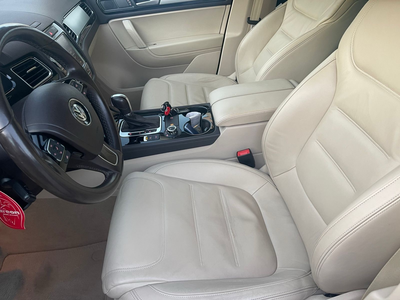 Shitet VW Touareg ne gjendje perfekte - 8
