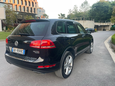 Shitet VW Touareg ne gjendje perfekte - 6
