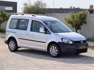 VOLKSWAGEN CADDY DIESEL. MANUALE 2011 - 2