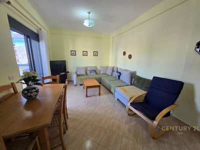 Shitet Apartament 1+1 ne Golem! - 2